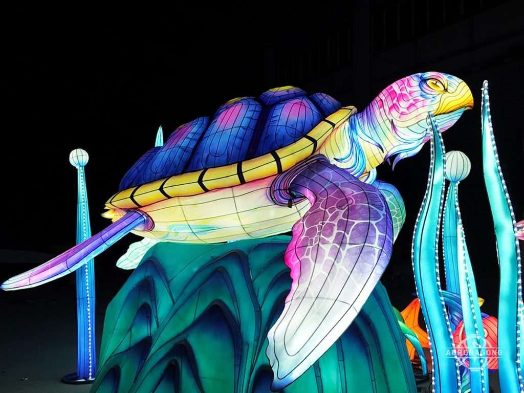 sea turtle shaped lantern for theme park light show