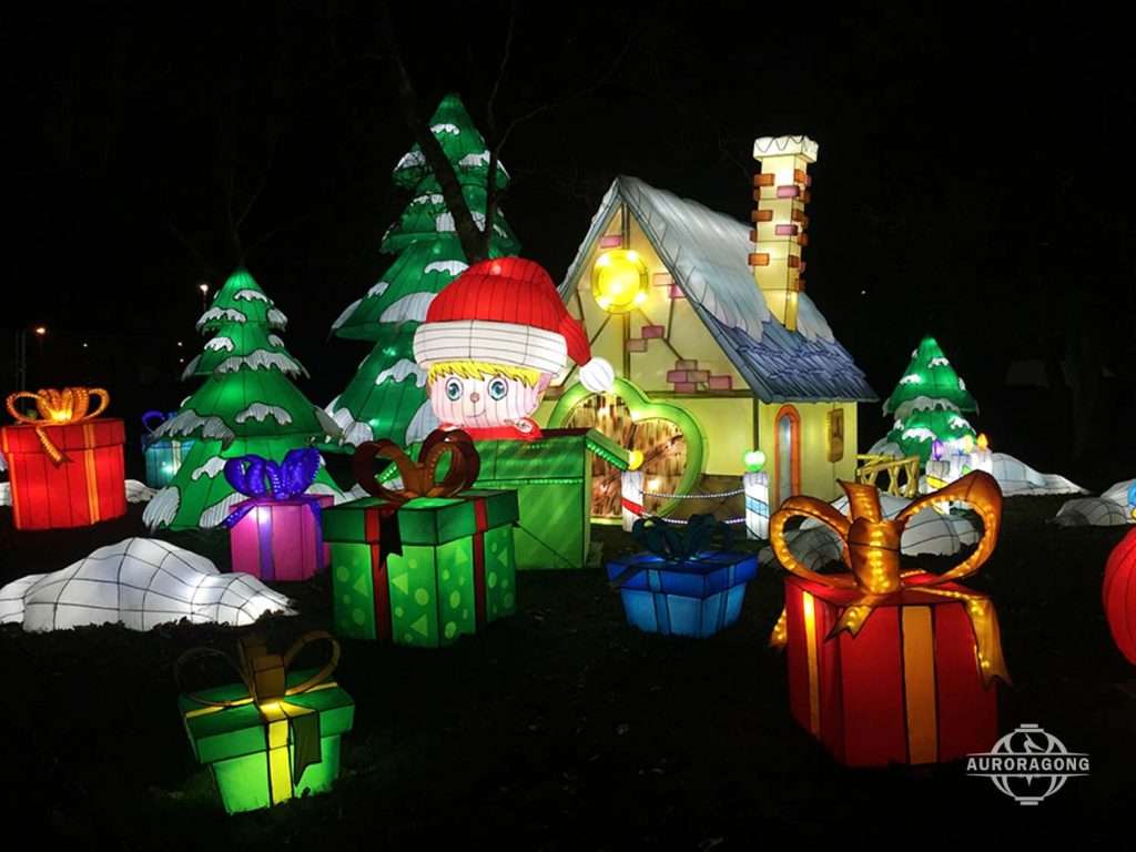 Christmas outdoor decorative lanterns