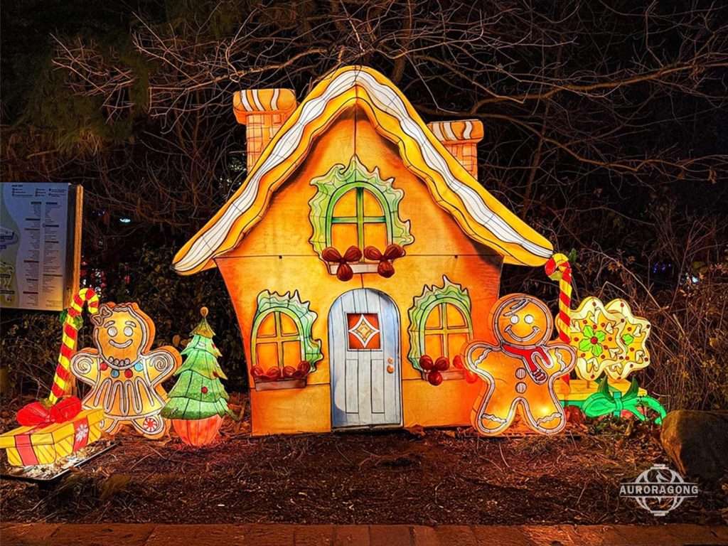 Outdoor Christmas Holiday Lanterns