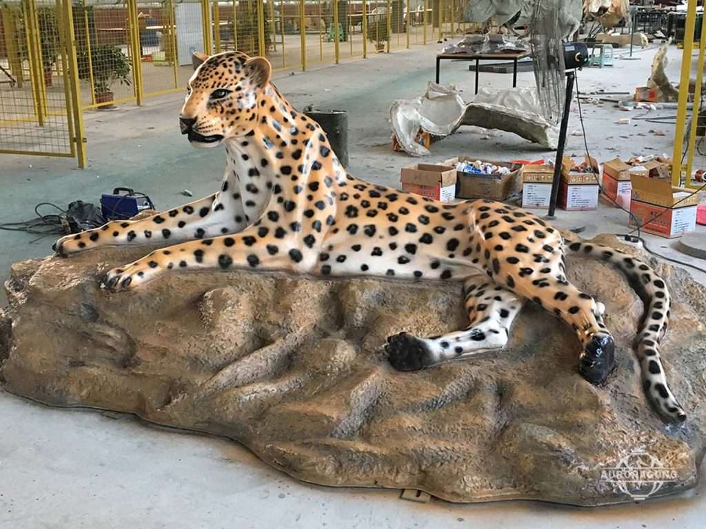 realistic leopard statue fiberglass animal sculpture