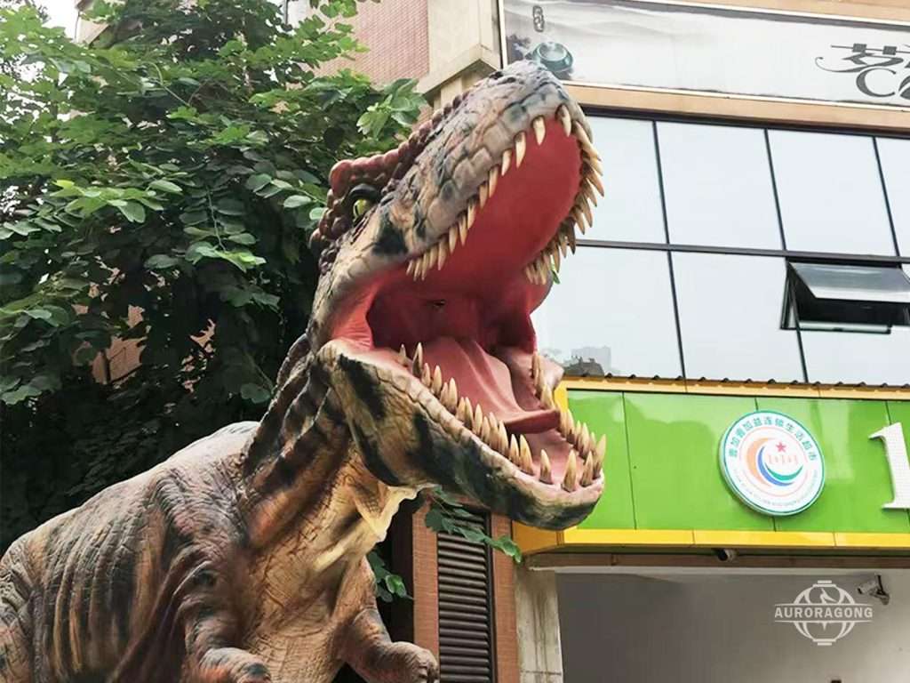 Lifelike Animatronic T-rex Model