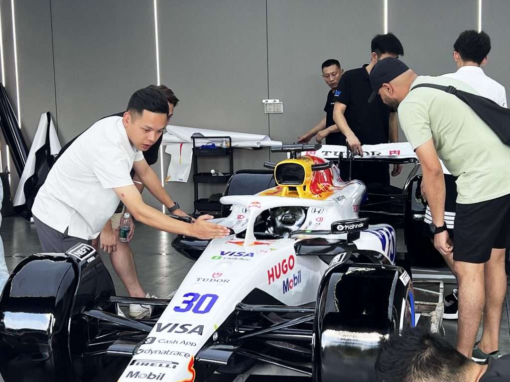 F1 racing fiberglass exhibition
