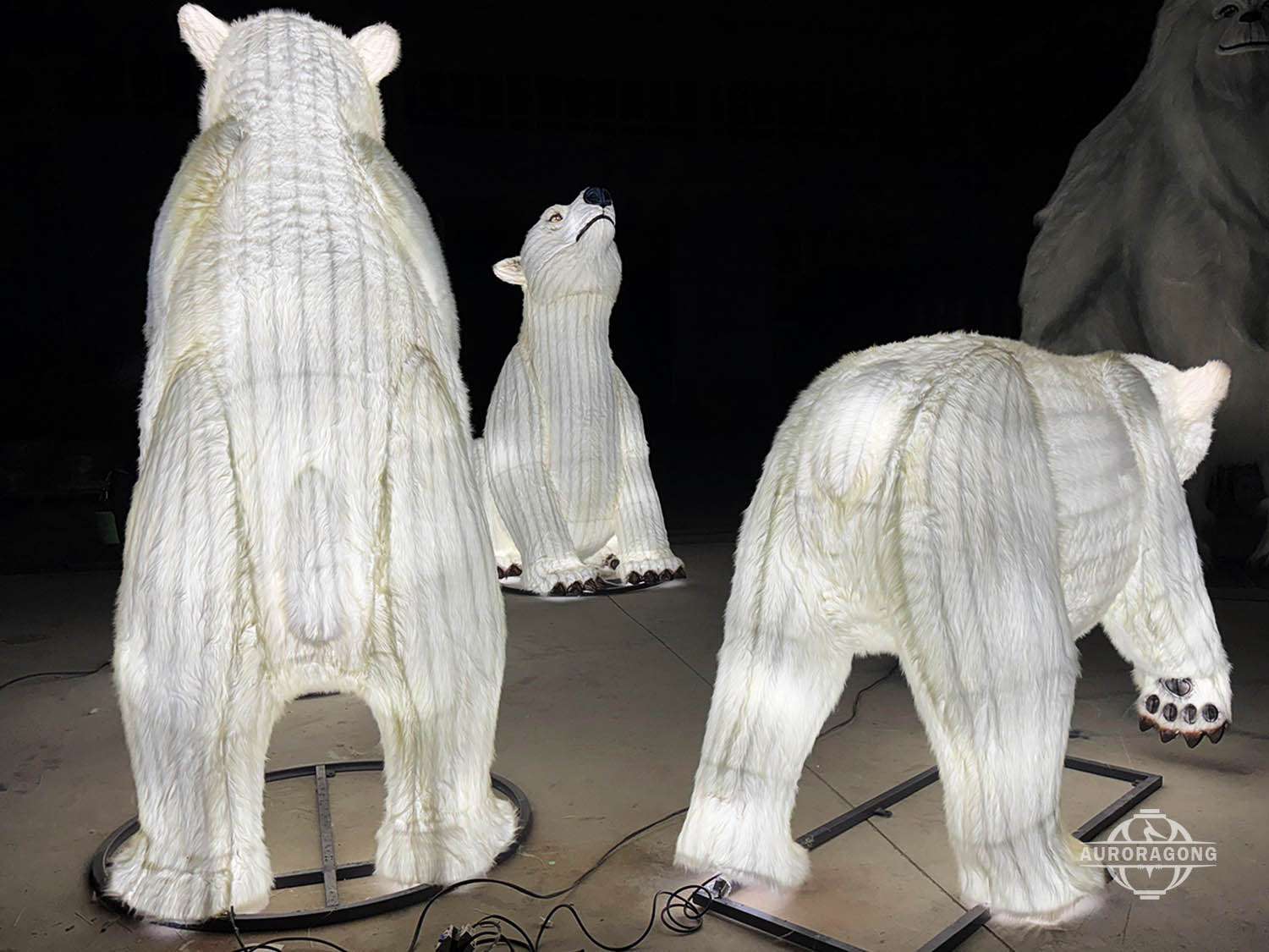 Luminous Handcrafted 3D Polar Bear Lantern Sculpture