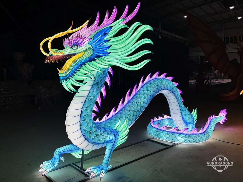 Alt（87）：Colorful water dragon lantern with blue and pink scales for outdoor festival decoration
