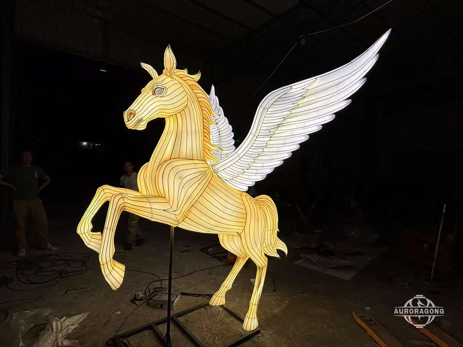 Pegasus Lantern4
