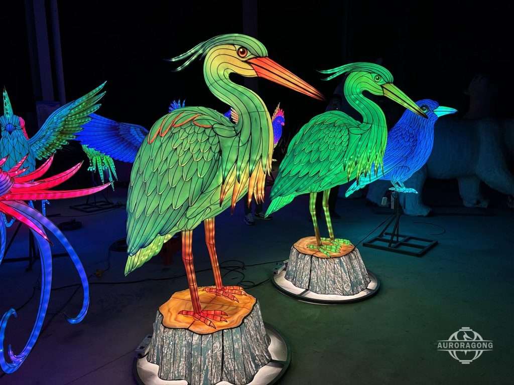 LED Giant Birds Lanterns