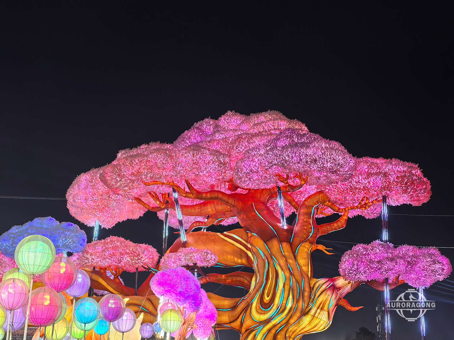 Traditional Chinese Tree lanterns
