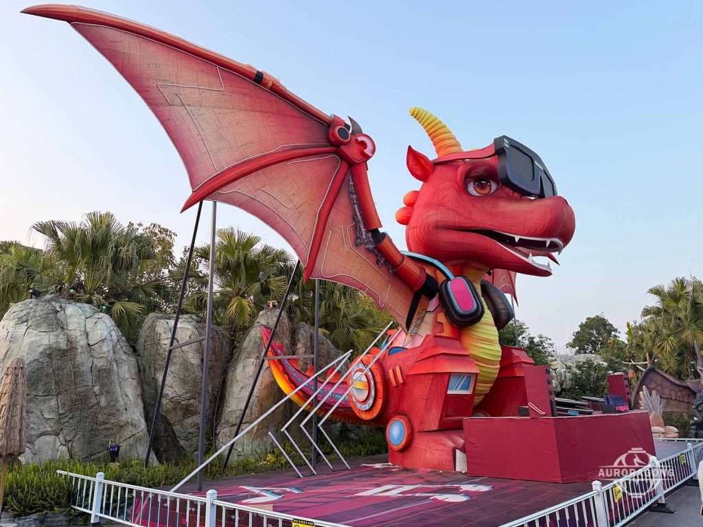 Flying Dragon Lantern