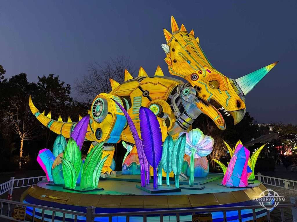 Triceratops-shaped lantern
