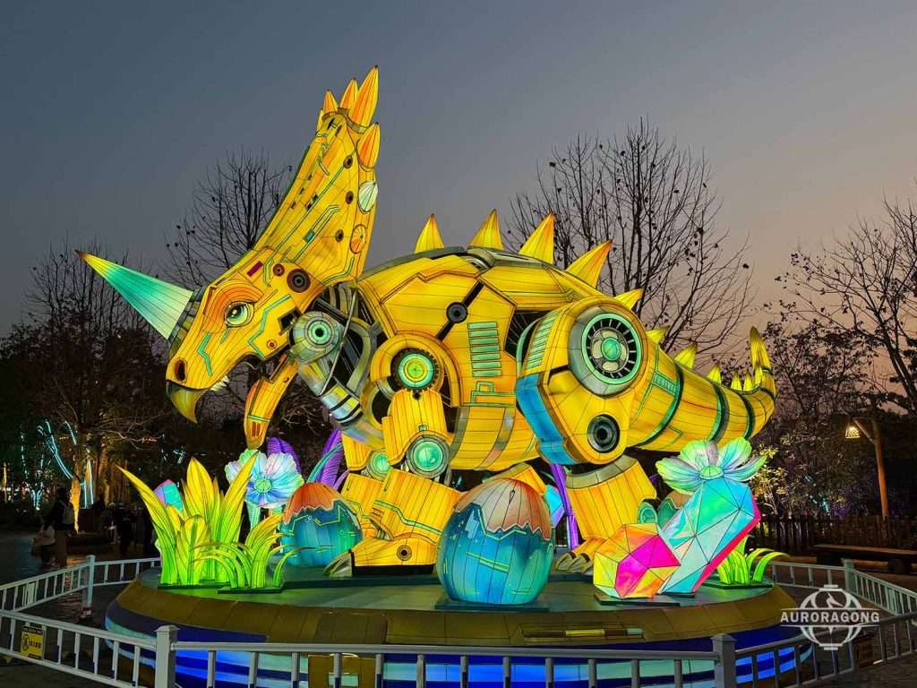 Mechanical Triceratops Lantern