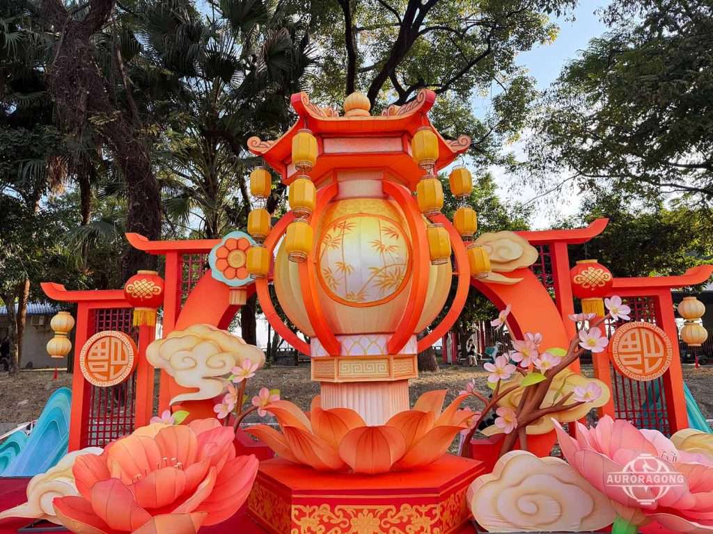 LED Palace lanterns