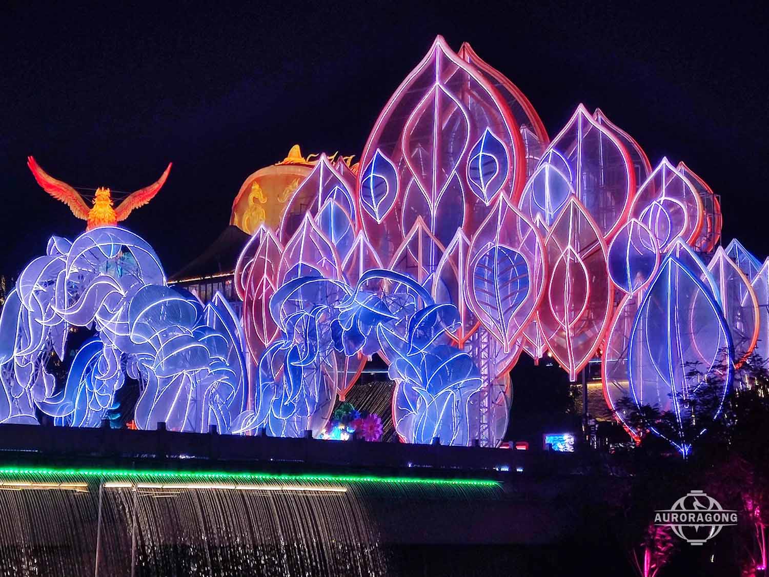 Custom Large Outdoor LED Light Sculpture