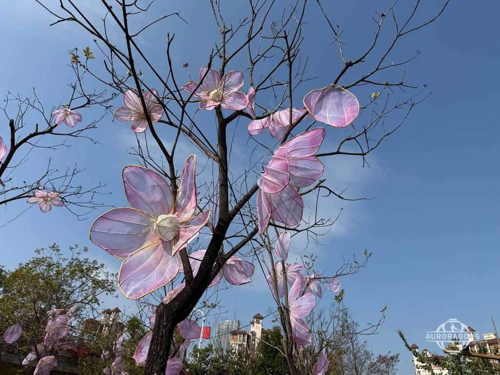 Peach Blossom Lantern during the day