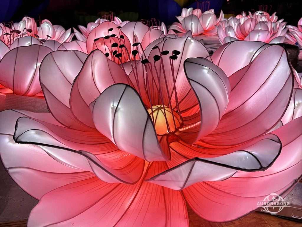 Handcrafted Peach Blossom Lantern with Artistic Floral Appearance