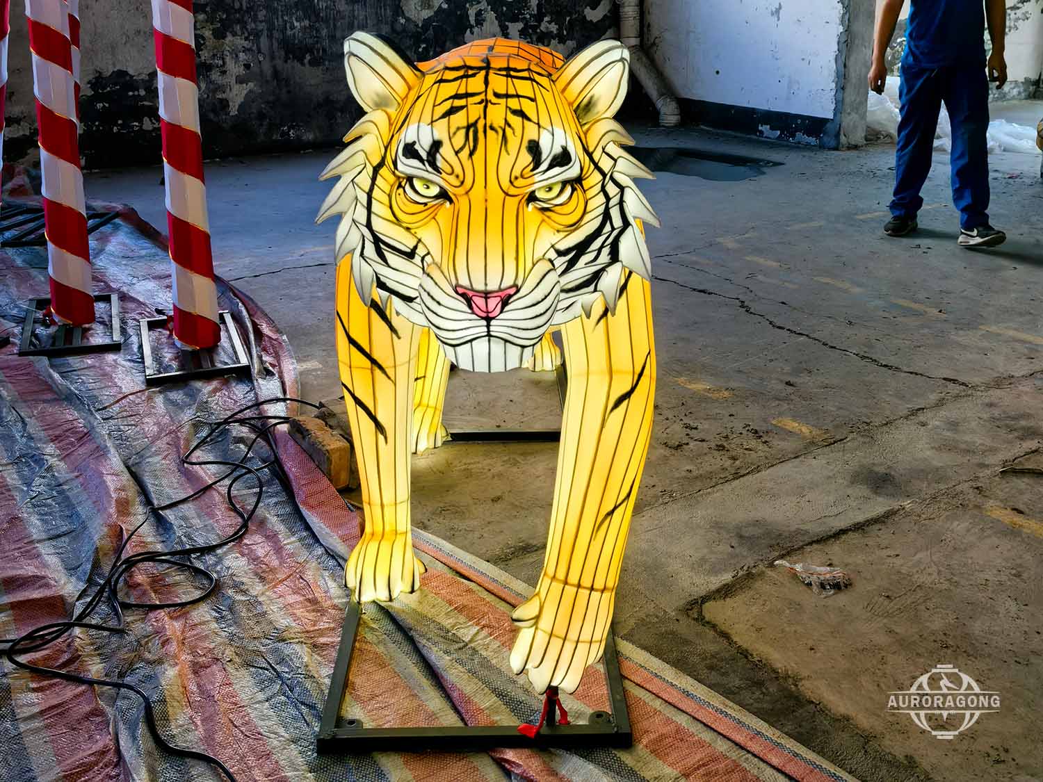 Handmade LED Tiger Lantern Manufacturer
