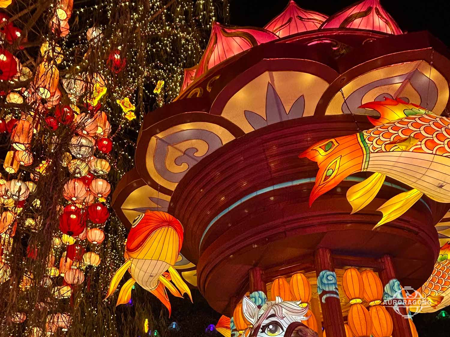 Custom Festival Chinese Lantern Tree Display