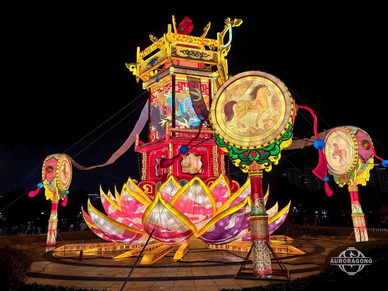 Lotus-based palace lantern
