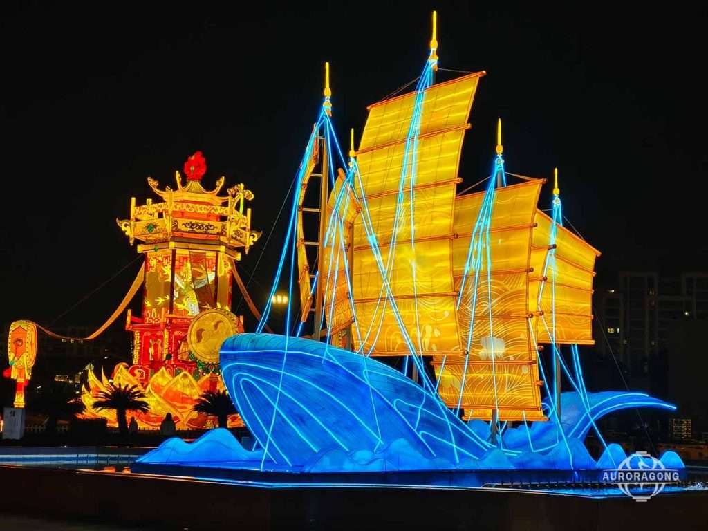LED blue Floating Sailboat Lantern