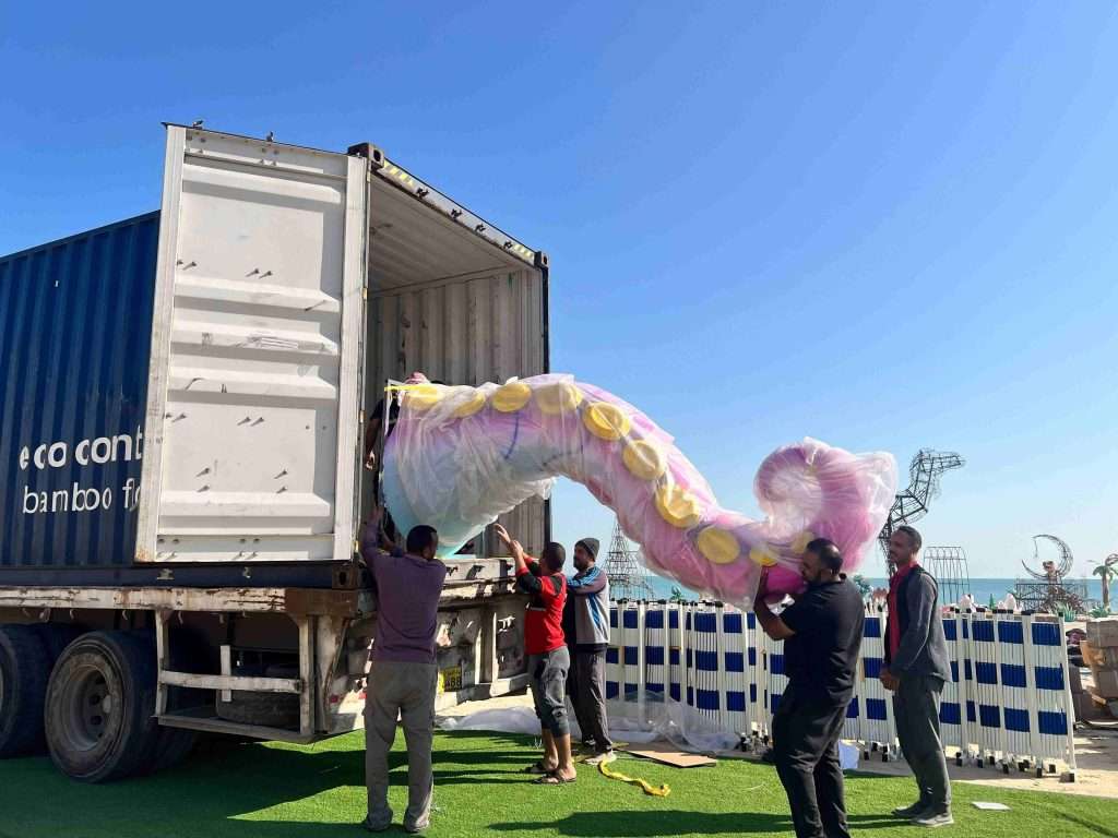 Octopus tentacles unloading