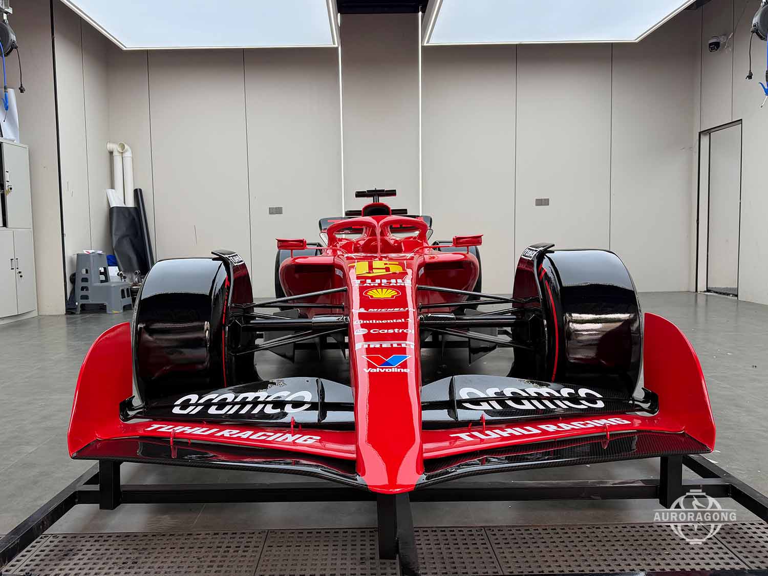 Custom Fiberglass Full-Scale Formula Racing Car