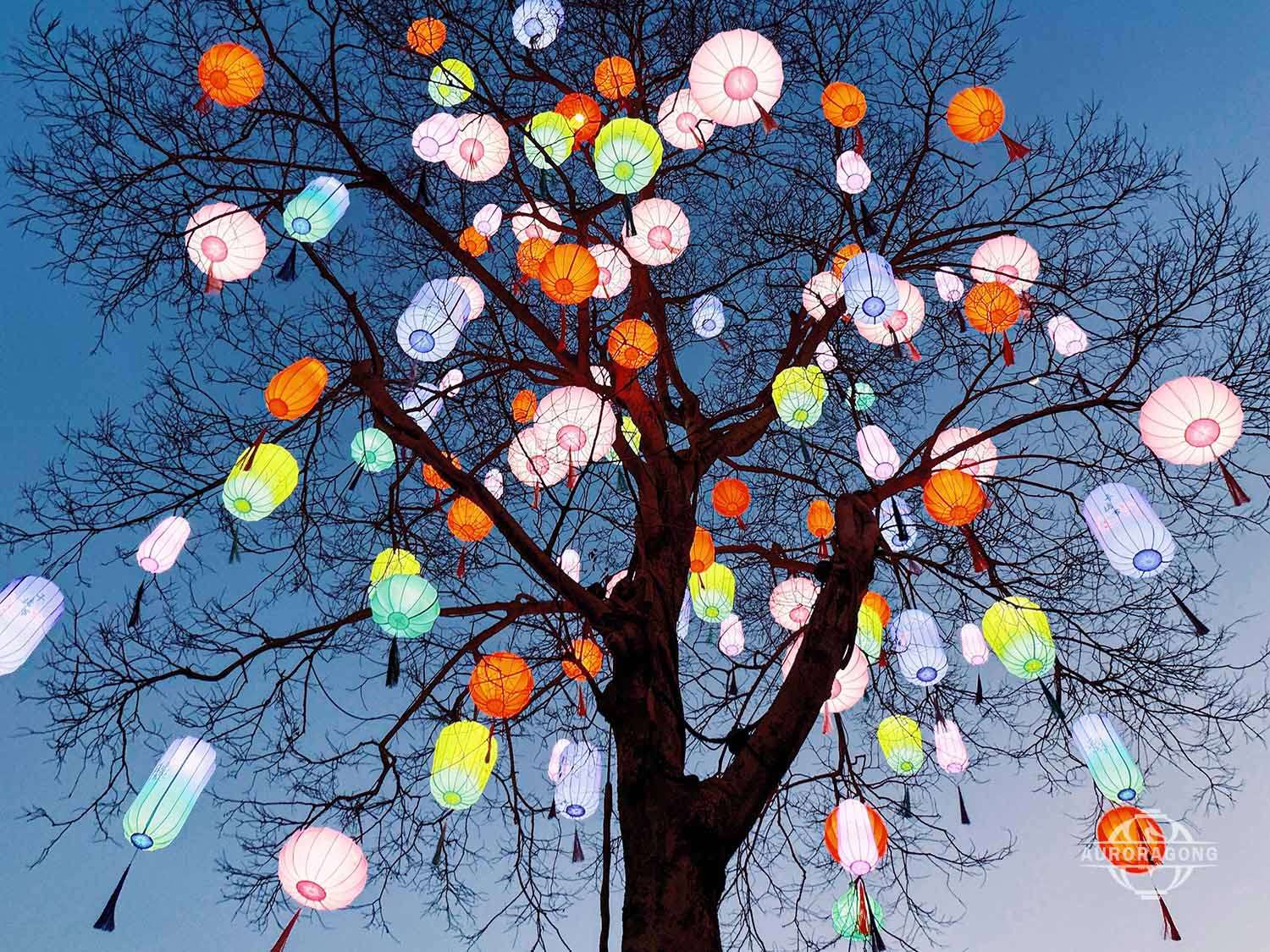 Chinese Lantern Tree for Festival Celebrations